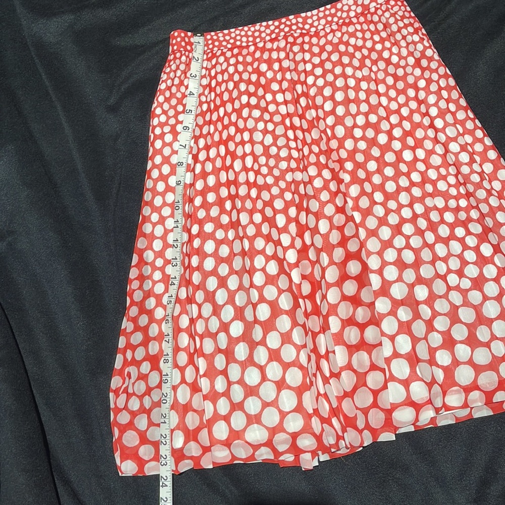Pleated skirt - Picture 5 of 6